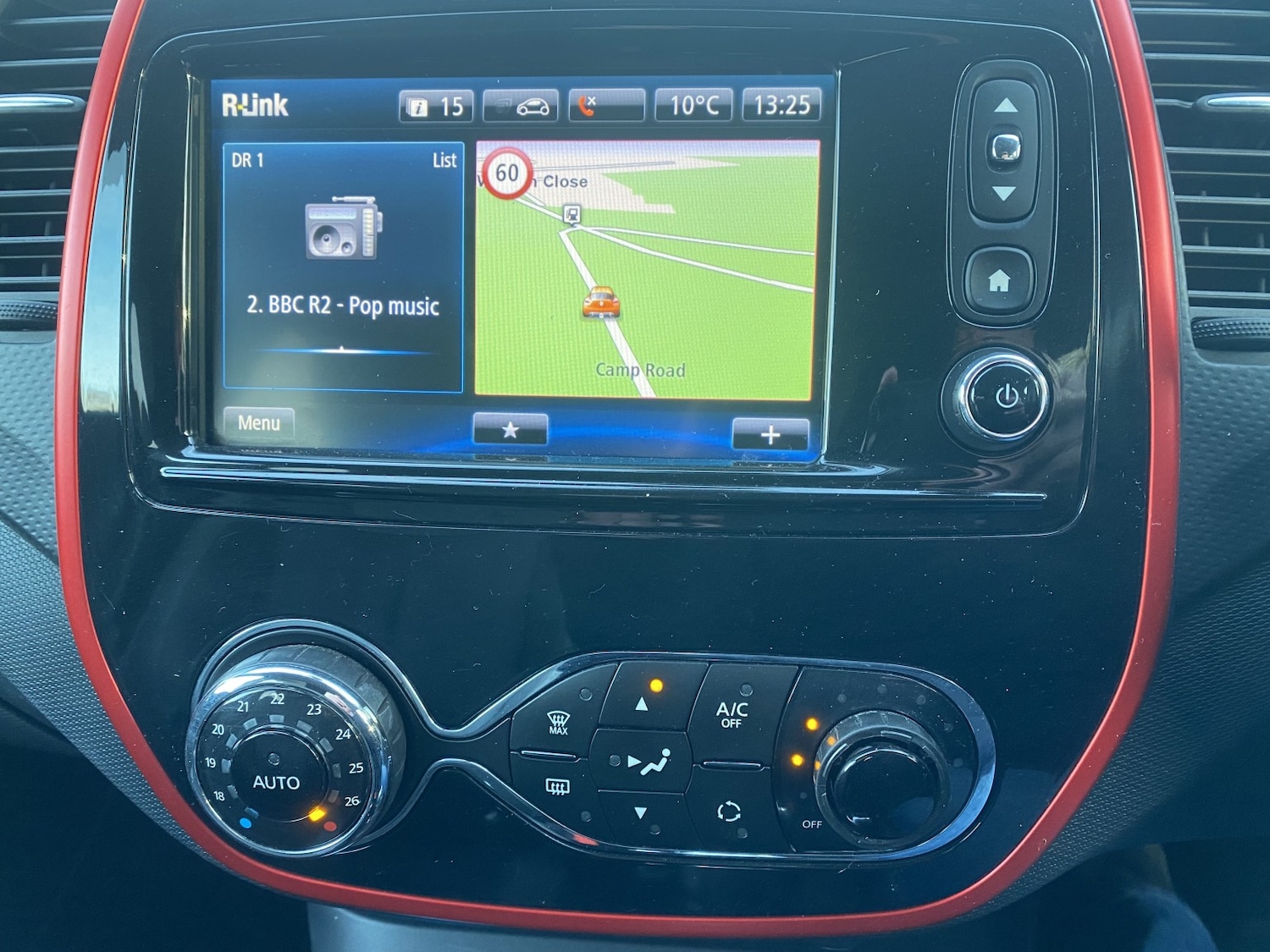 Used Renault Captur 2015 for sale - 76656218: Photo 8