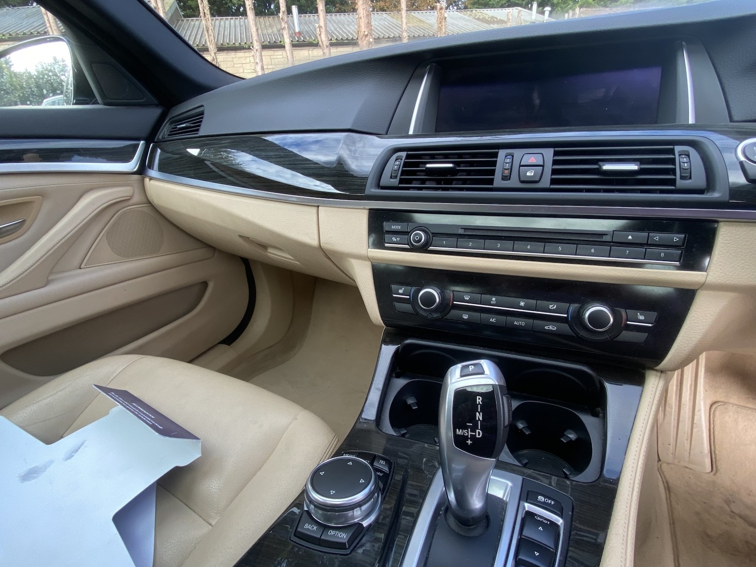 Used BMW 5 Series 2015 for sale - 76120291: Photo 11