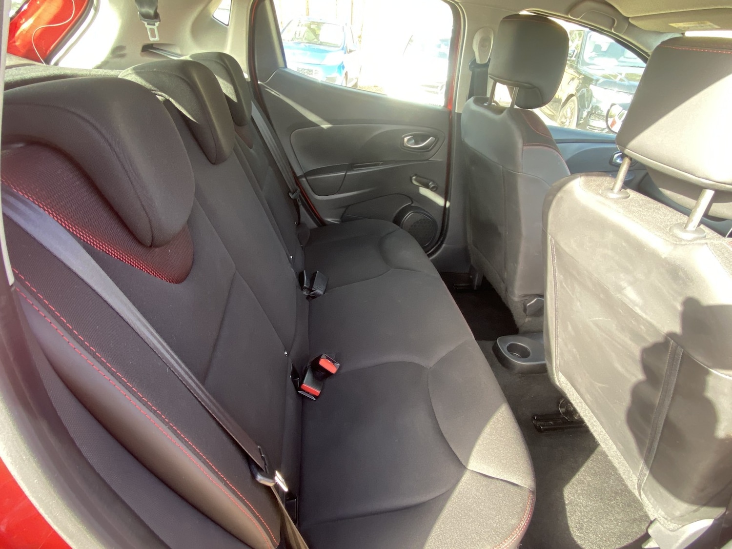 Used Renault Clio 2015 for sale - 77564195: Photo 18