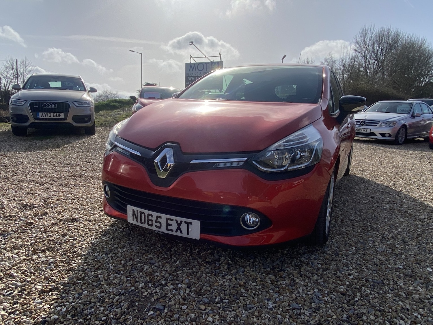 Used Renault Clio 2015 for sale - 77564195: Photo 28