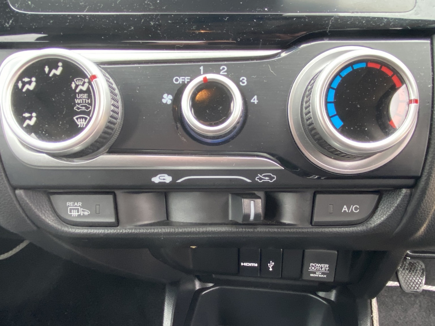 Used Honda Jazz 2017 for sale - 77851240: Photo 18