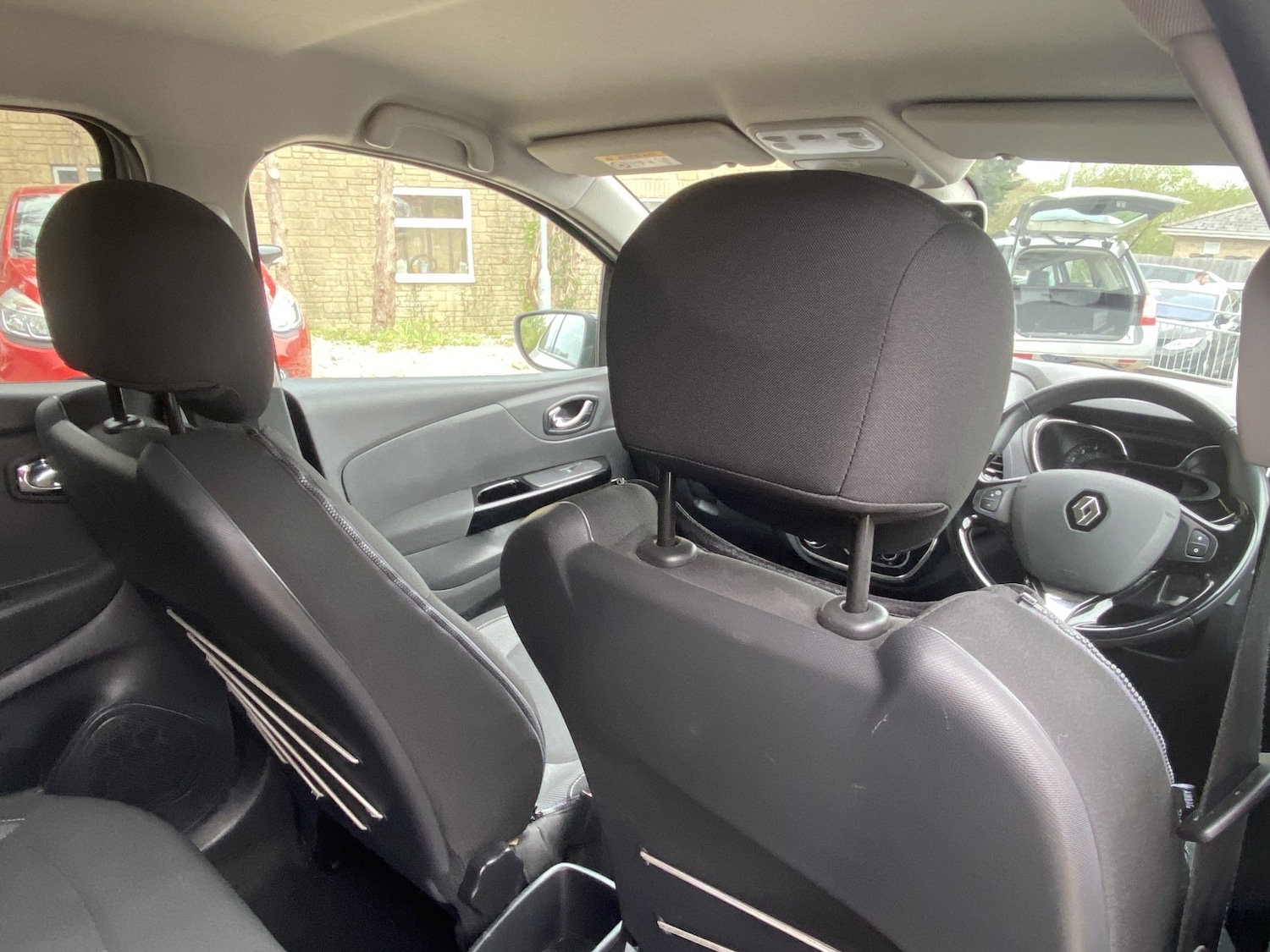 Used Renault Captur 2014 for sale - 78190657: Photo 11