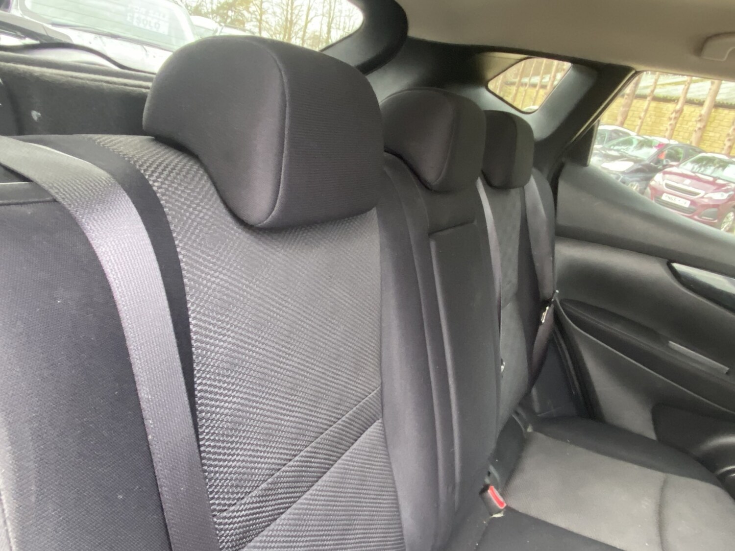 Used Nissan Qashqai 2015 for sale - 77494699: Photo 11