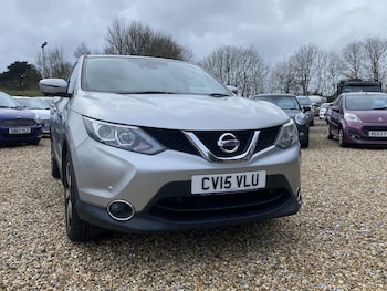 Used Nissan Qashqai 2015 for sale - 77494699: Photo