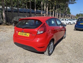 Used Ford Fiesta 2016 for sale - 79500544: Photo