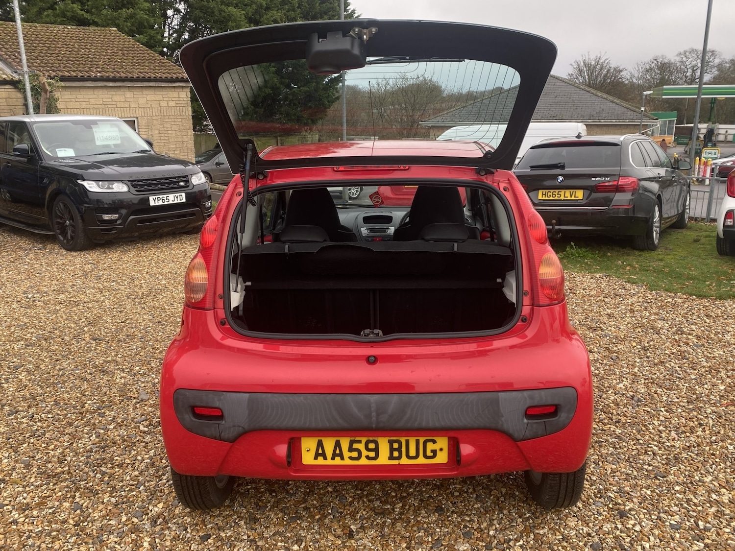 Used Peugeot 107 2010 for sale - 76769808: Photo 16