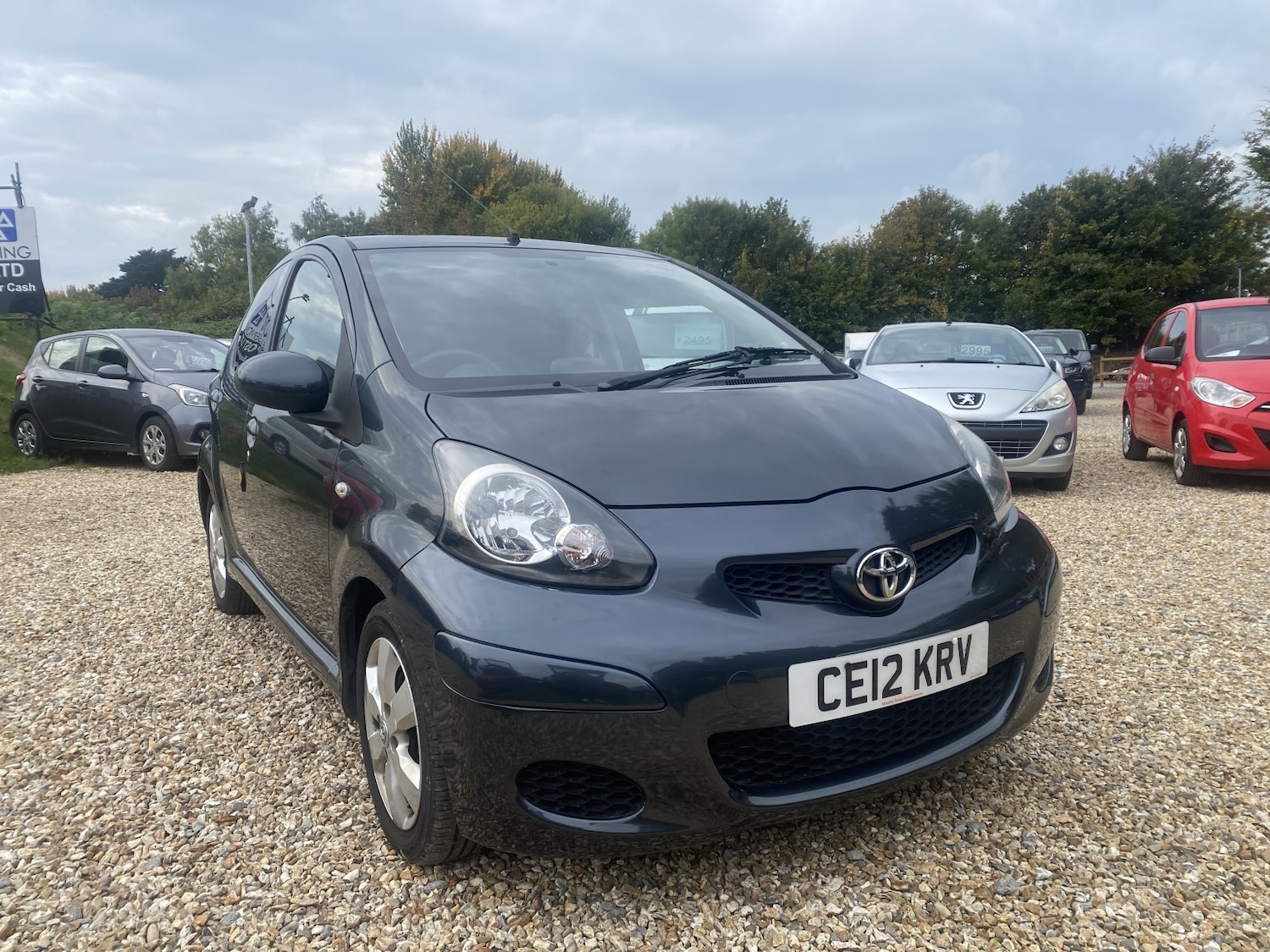 Used Toyota AYGO 2012 for sale - 75789302: Photo 17