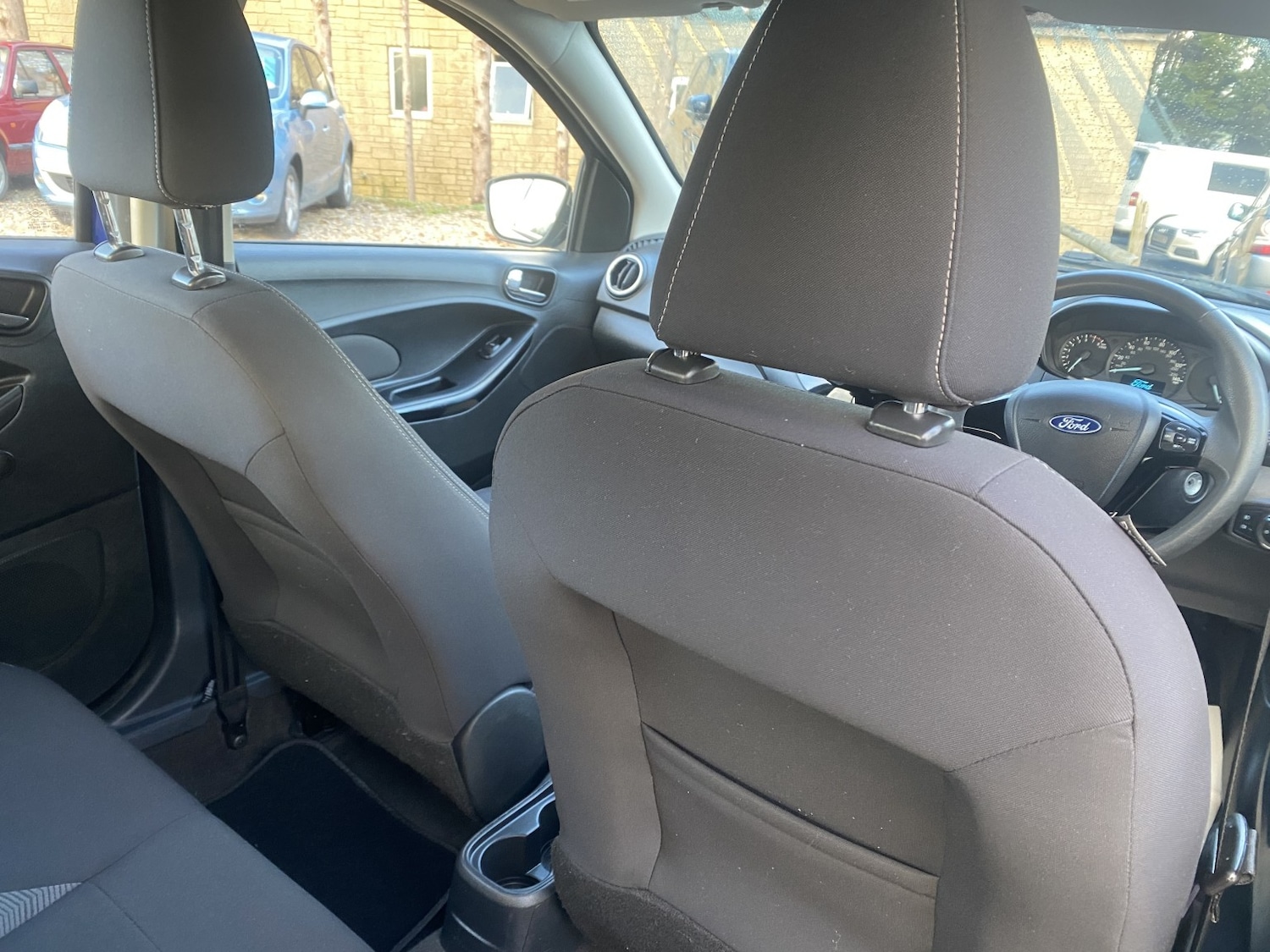 Used Ford Ka+ 2017 for sale - 76762139: Photo 15