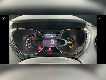 Used Renault Captur 2016 for sale - 77313928: Photo