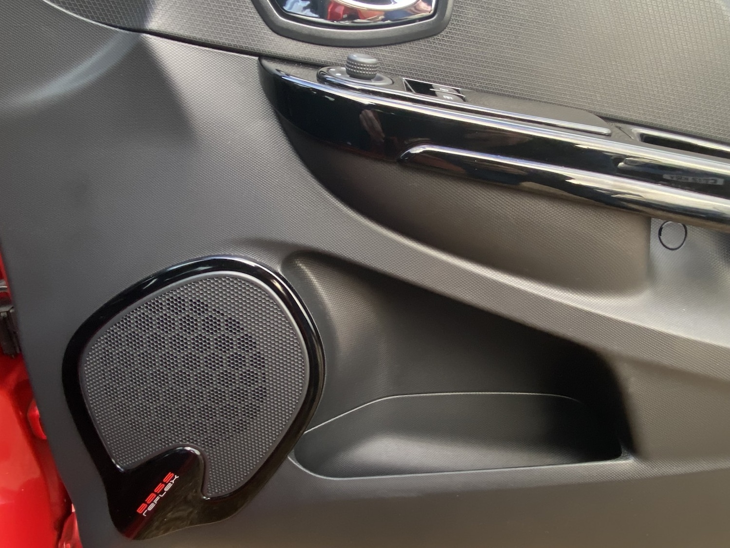 Used Renault Clio 2013 for sale - 76436390: Photo 17