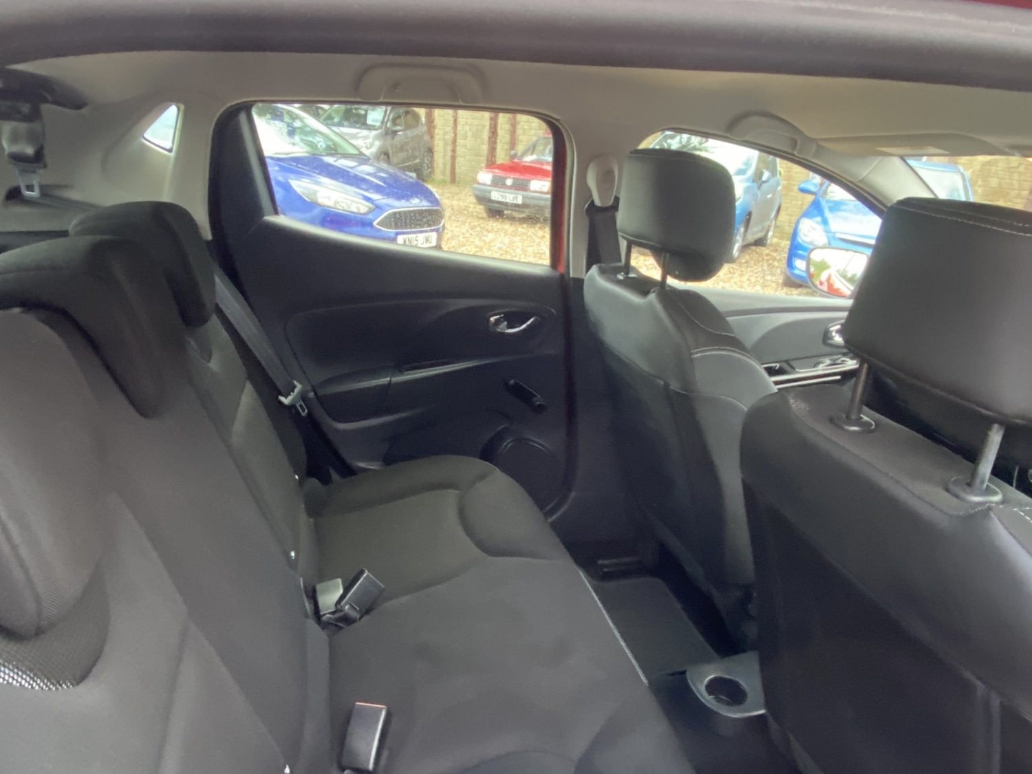 Used Renault Clio 2013 for sale - 76436390: Photo 22