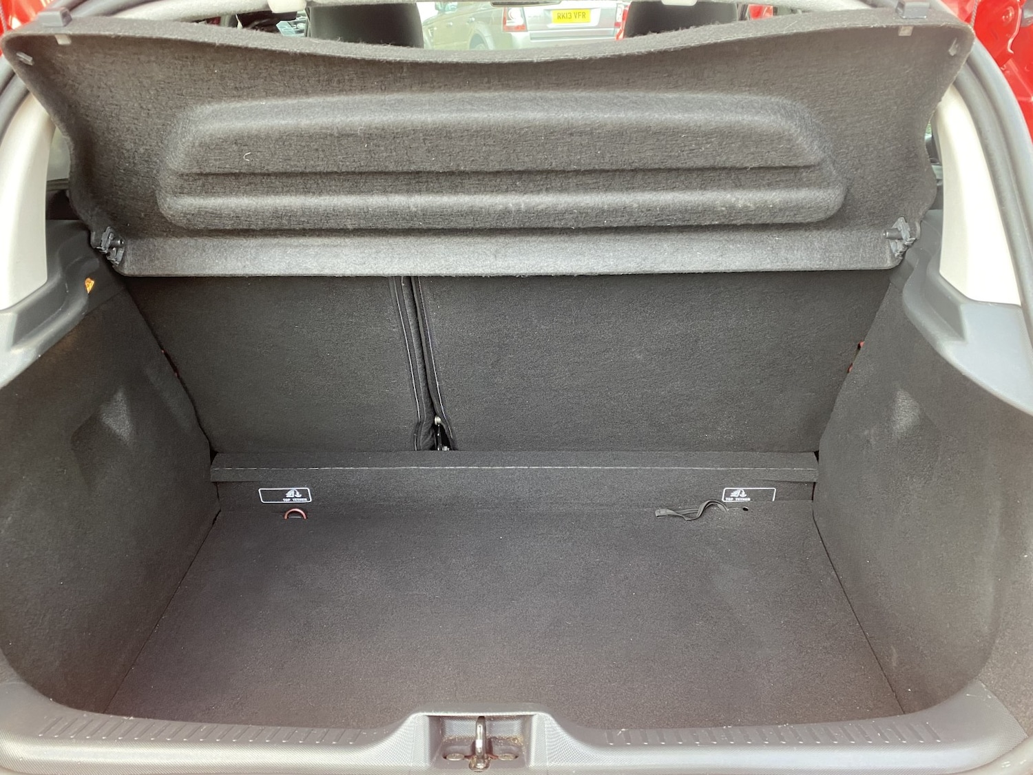 Used Renault Clio 2013 for sale - 76436390: Photo 24