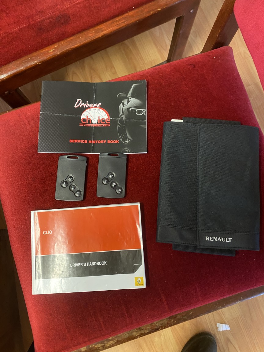 Used Renault Clio 2015 for sale - 77681791: Photo 22