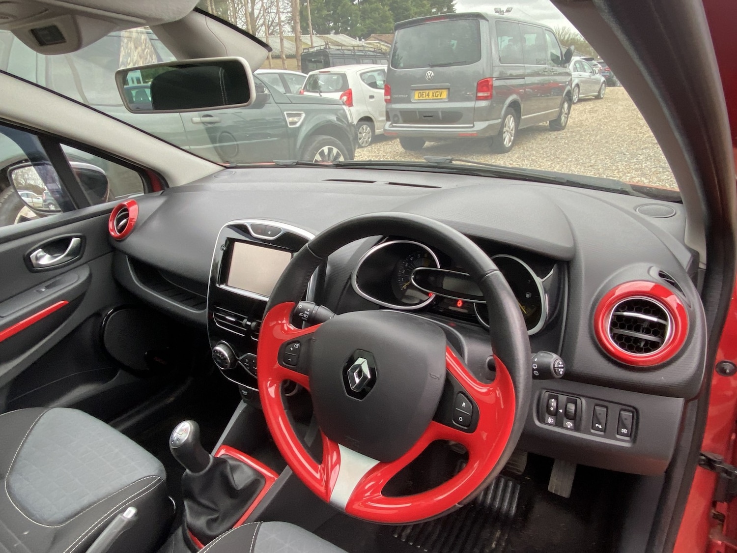 Used Renault Clio 2015 for sale - 77681791: Photo 9