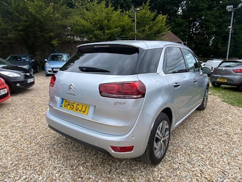 Used Citroen C4 Picasso 2015 for sale - 75925213: Photo