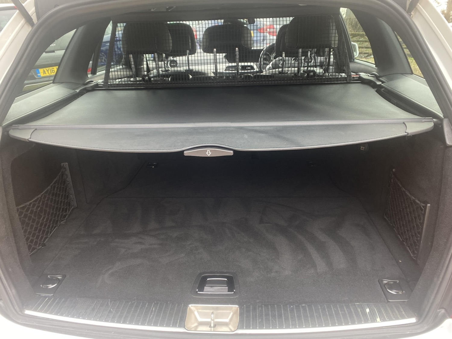 Used Mercedes-Benz C Class 2014 for sale - 77162332: Photo 16