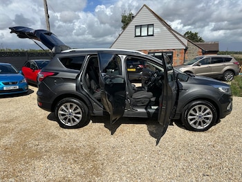 Used Ford Kuga 2019 for sale - 75975259: Photo 2
