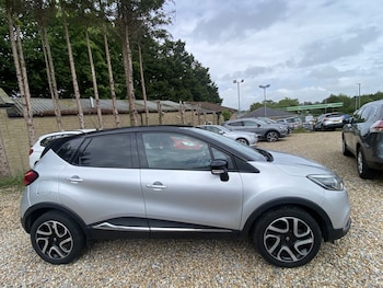 Used Renault Captur 2016 for sale - 78674053: Photo