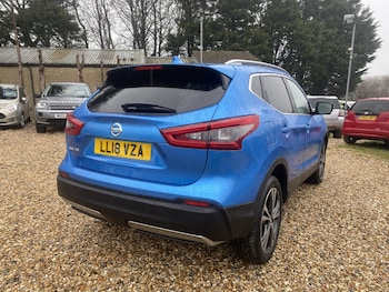 Used Nissan Qashqai 2018 for sale - 77251193: Photo
