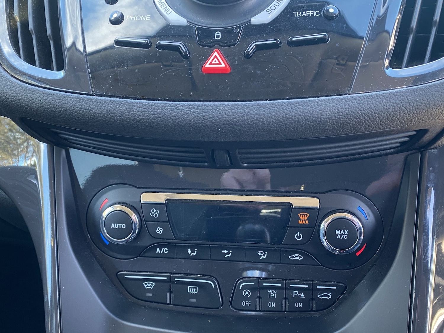 Used Ford Kuga 2015 for sale - 77636958: Photo 22