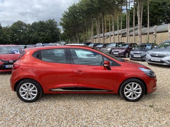 Used Renault Clio 2017 for sale - 79765508: Photo