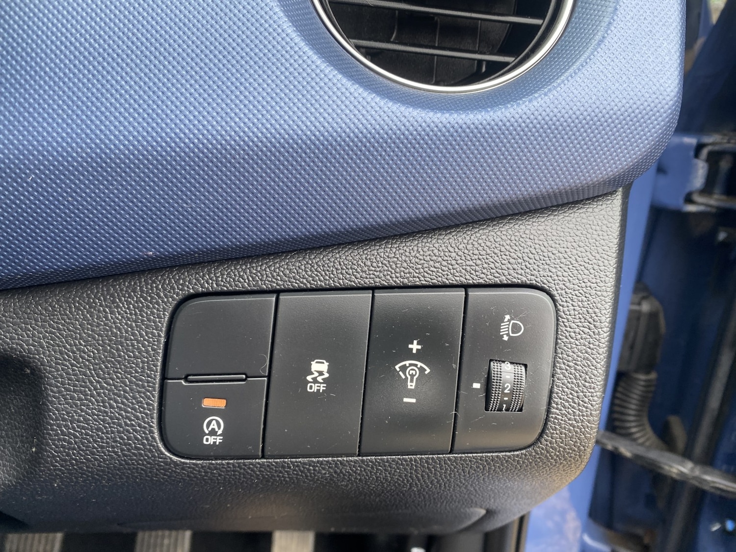 Used Hyundai i10 2015 for sale - 77836812: Photo 11