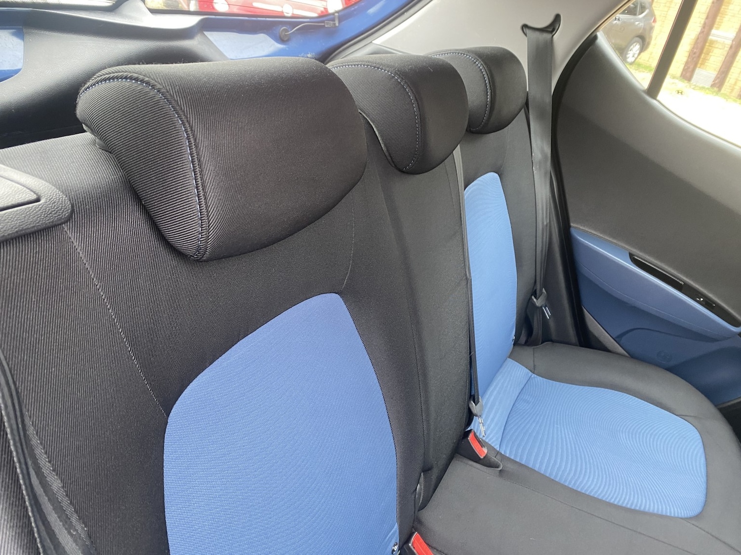 Used Hyundai i10 2015 for sale - 77836812: Photo 19