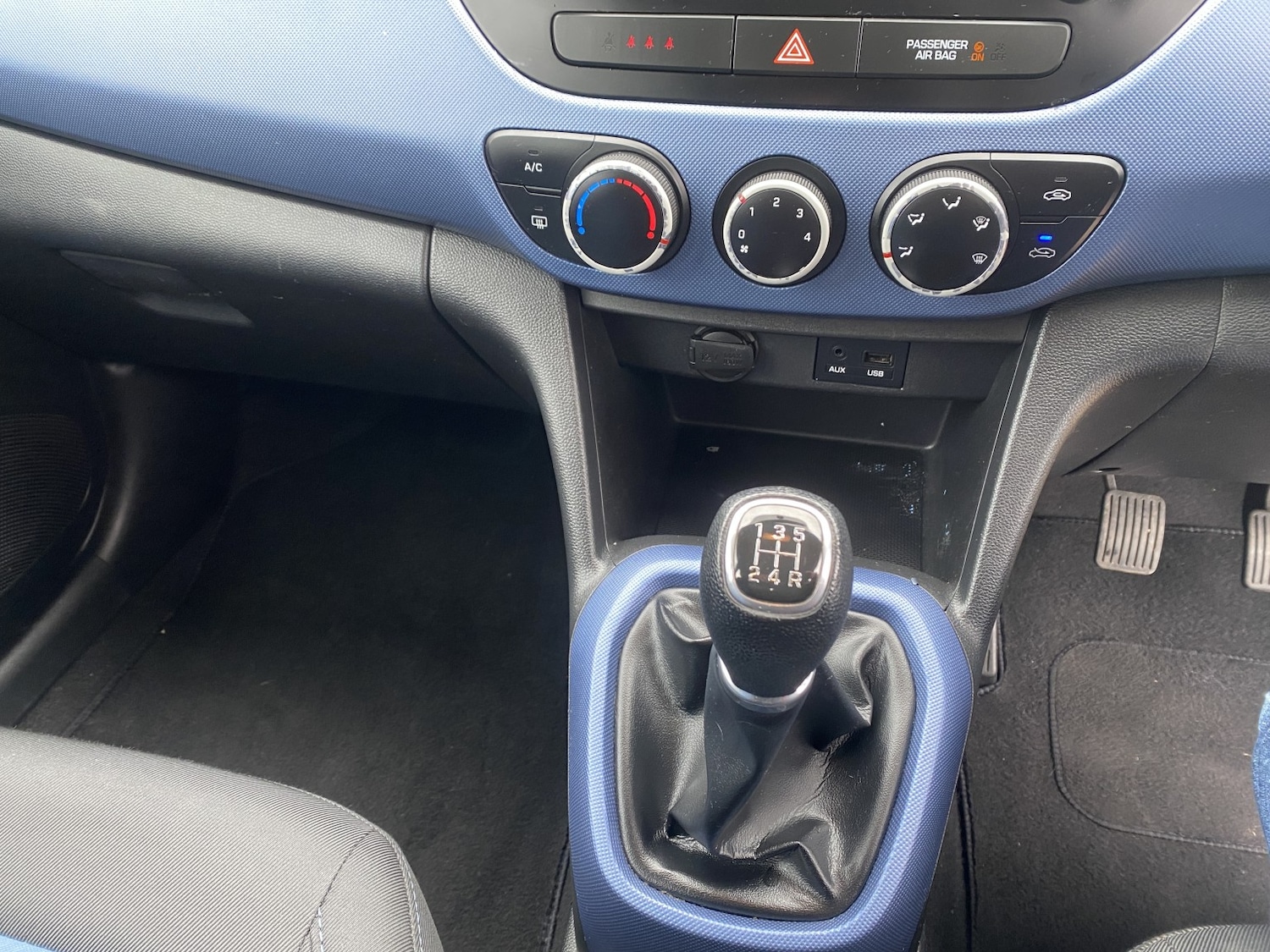 Used Hyundai i10 2015 for sale - 77836812: Photo 7