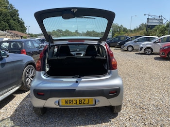 Used Peugeot 107 2013 for sale - 79115483: Photo