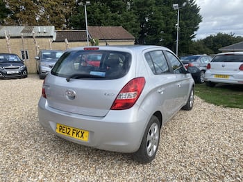 Used Hyundai i20 2012 for sale - 79852216: Photo
