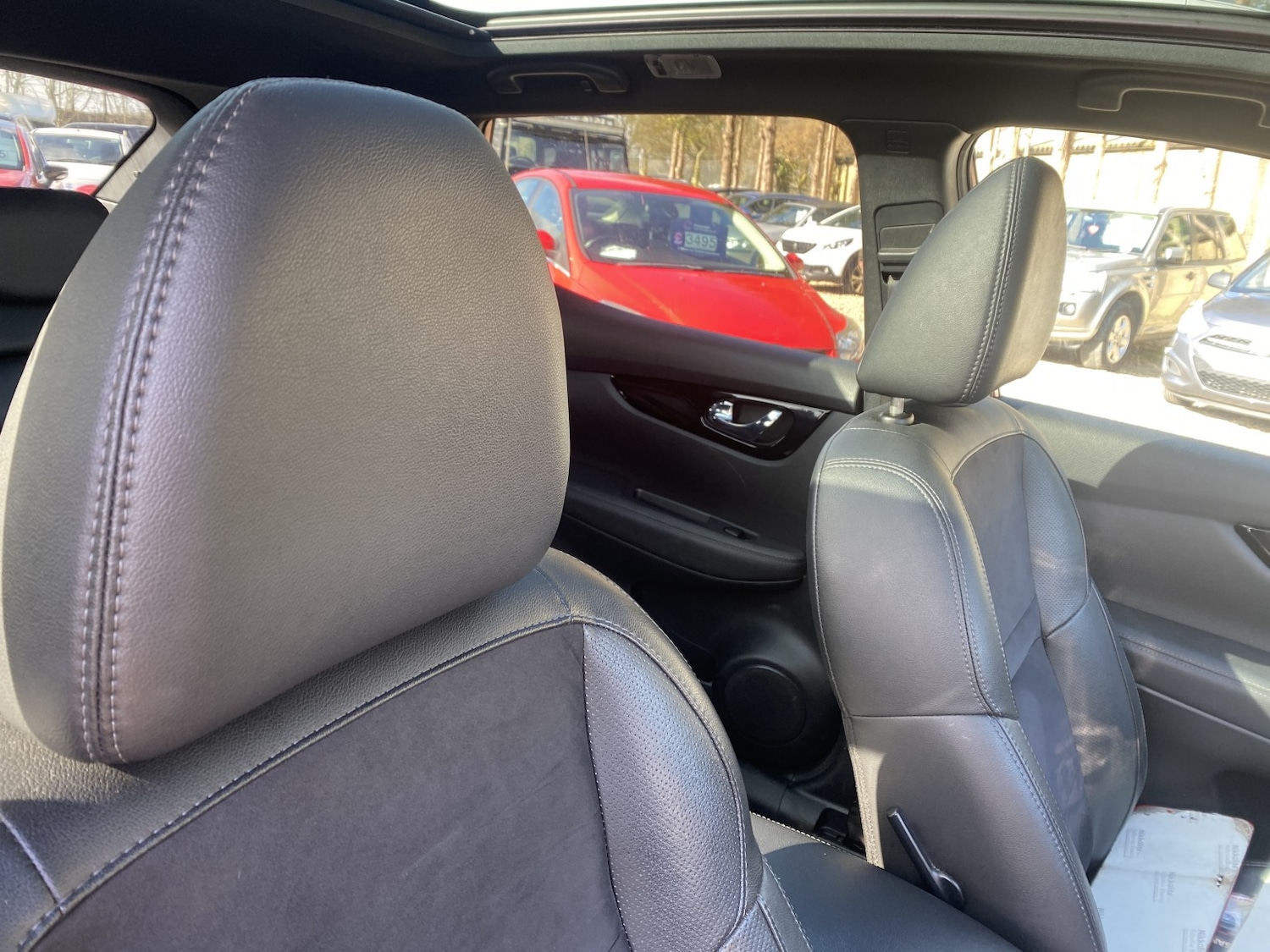 Used Nissan Qashqai 2017 for sale - 77749952: Photo 11