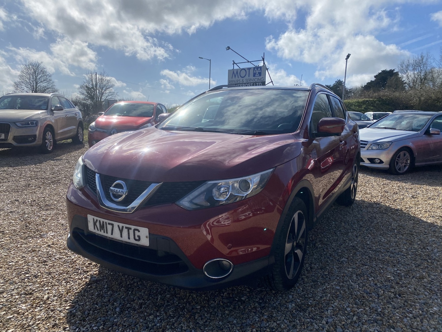 Used Nissan Qashqai 2017 for sale - 77749952: Photo 14