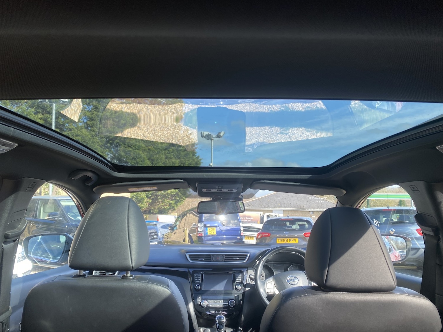 Used Nissan Qashqai 2017 for sale - 77749952: Photo 8