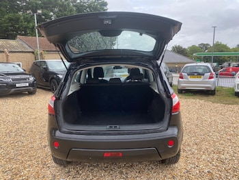 Used Nissan Qashqai 2011 for sale - 75746736: Photo