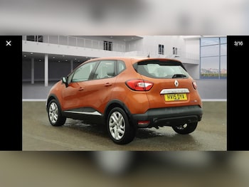 Used Renault Captur 2015 for sale - 77836937: Photo