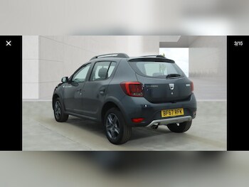 Used Dacia Sandero Stepway 2017 for sale - 78332317: Photo