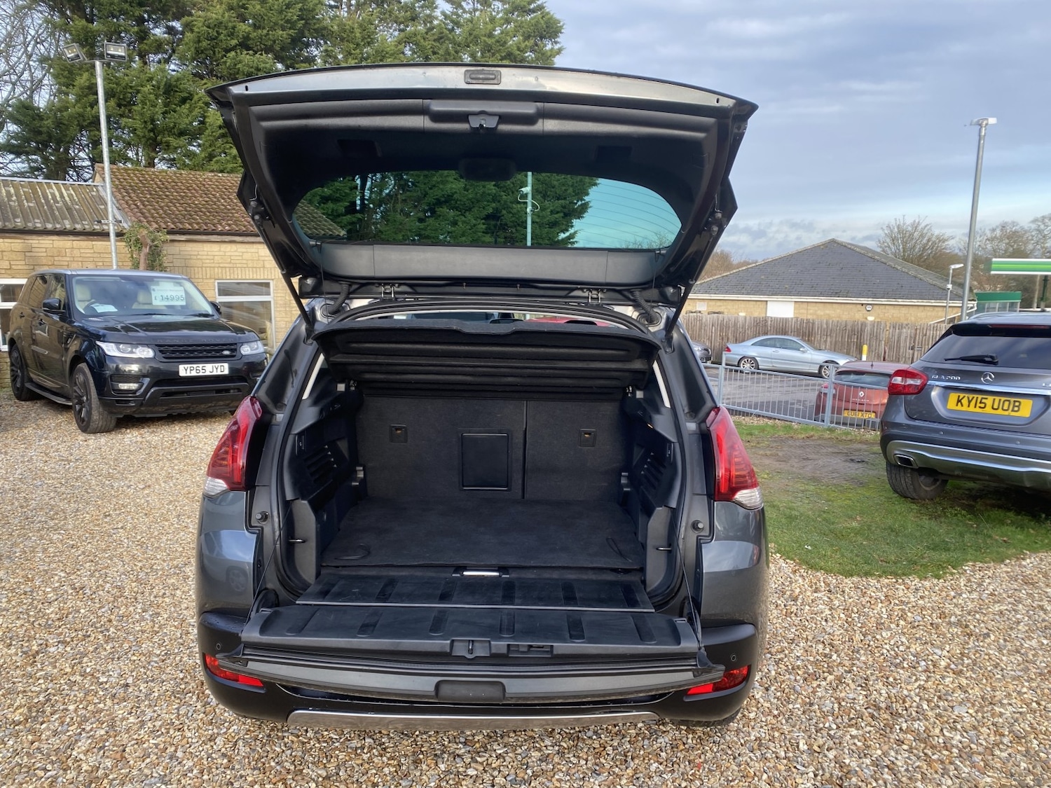 Used Peugeot 3008 2016 for sale - 77045367: Photo 2