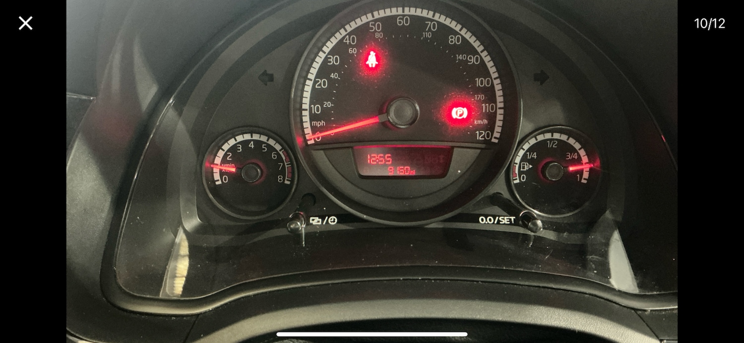 Used Volkswagen up! 2014 for sale - 76439881: Photo 9