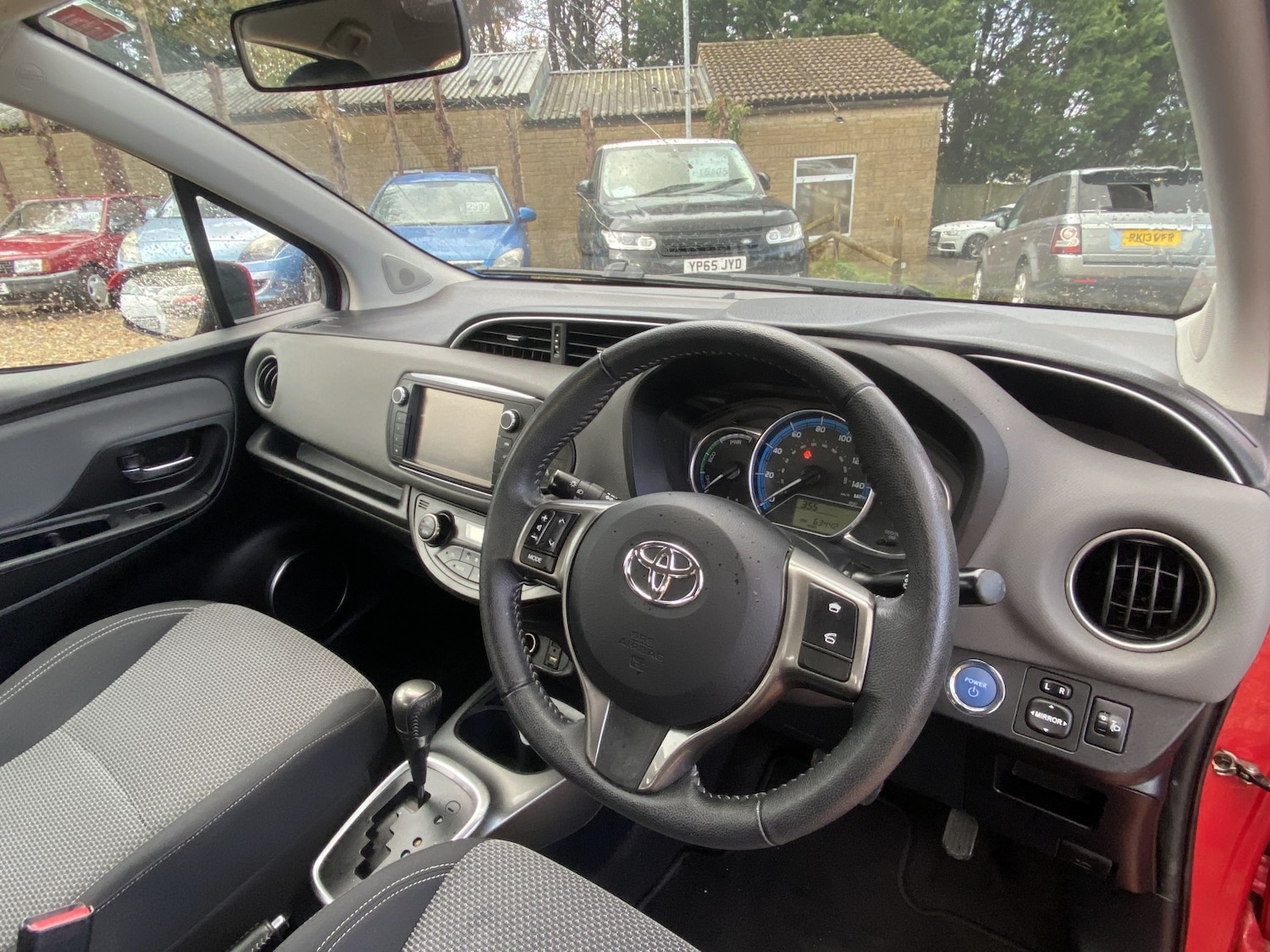 Used Toyota Yaris 2014 for sale - 76439964: Photo 16