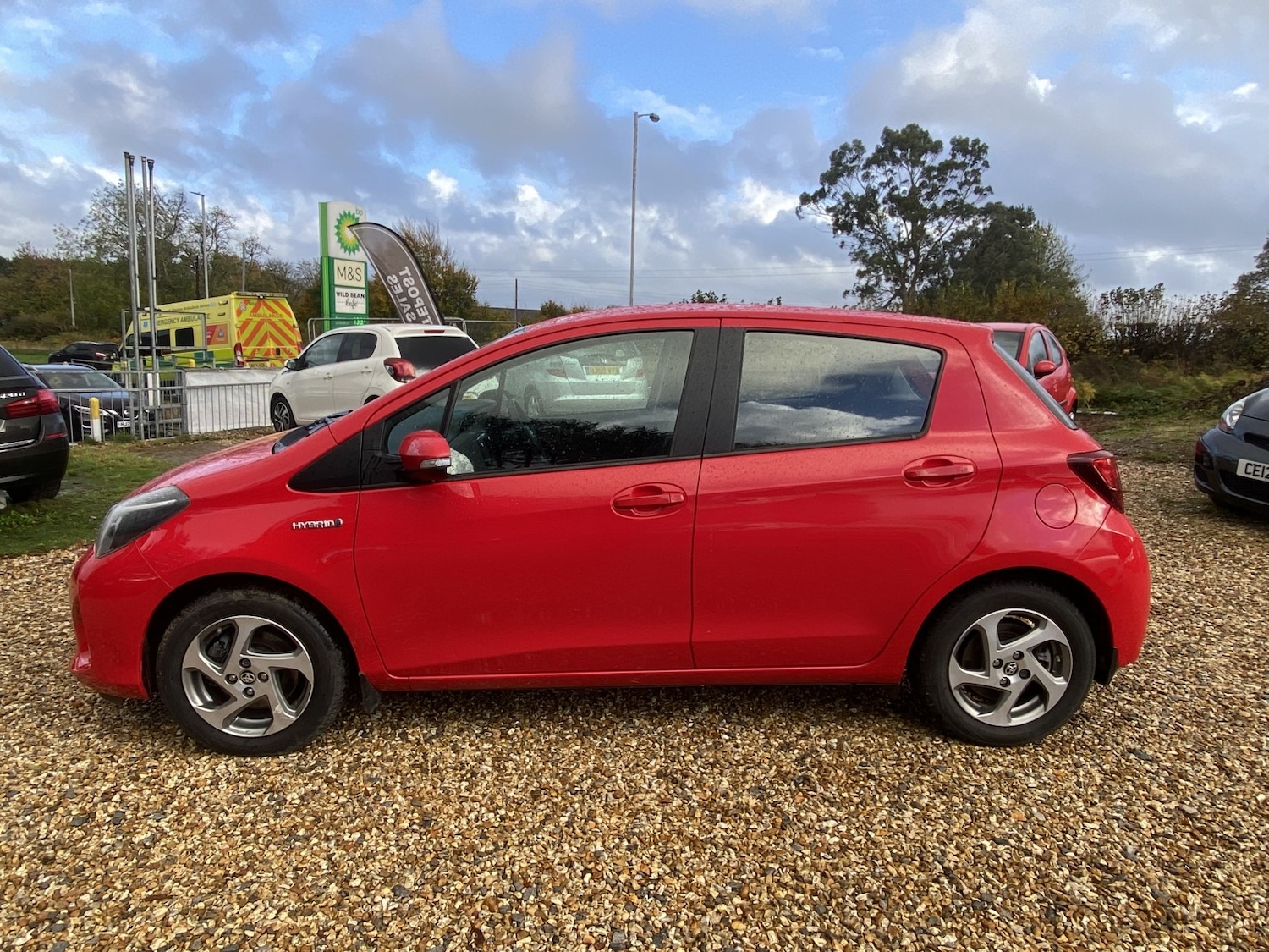 Used Toyota Yaris 2014 for sale - 76439964: Photo 28