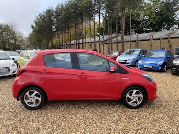 Used Toyota Yaris 2014 for sale - 76439964: Photo