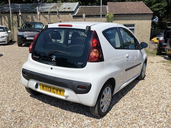Used Peugeot 107 2013 for sale - 79372006: Photo