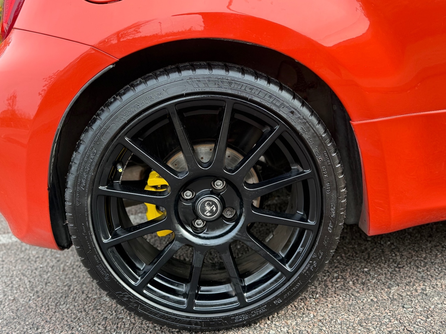 Used Abarth 695 2024 for sale - 76338928: Photo 13