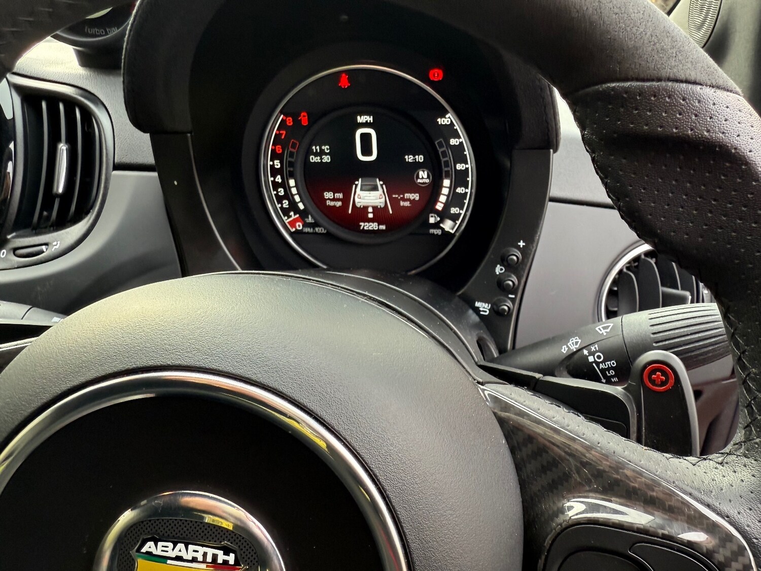 Used Abarth 695 2024 for sale - 76338928: Photo 17