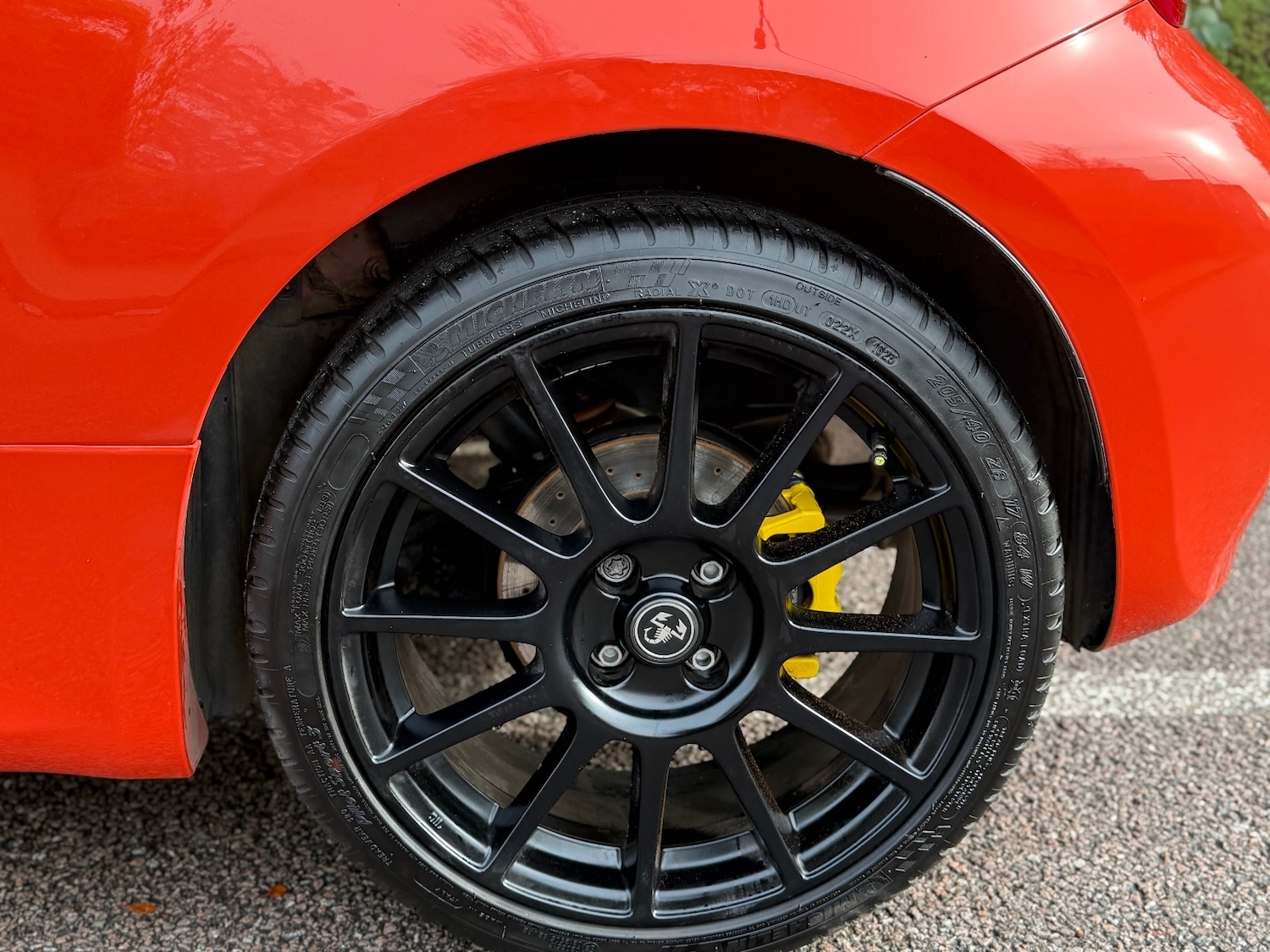 Used Abarth 695 2024 for sale - 76338928: Photo 6