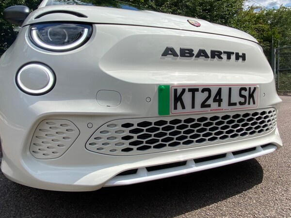 Used Abarth 500 2024 for sale - 75354594: Photo 7