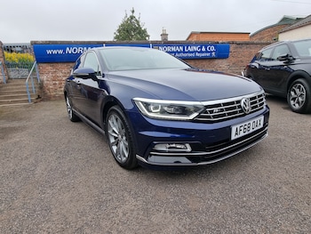 Used Volkswagen Passat 2018 for sale - 75626989: Photo