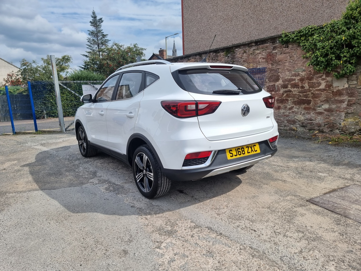 Vehicle 5