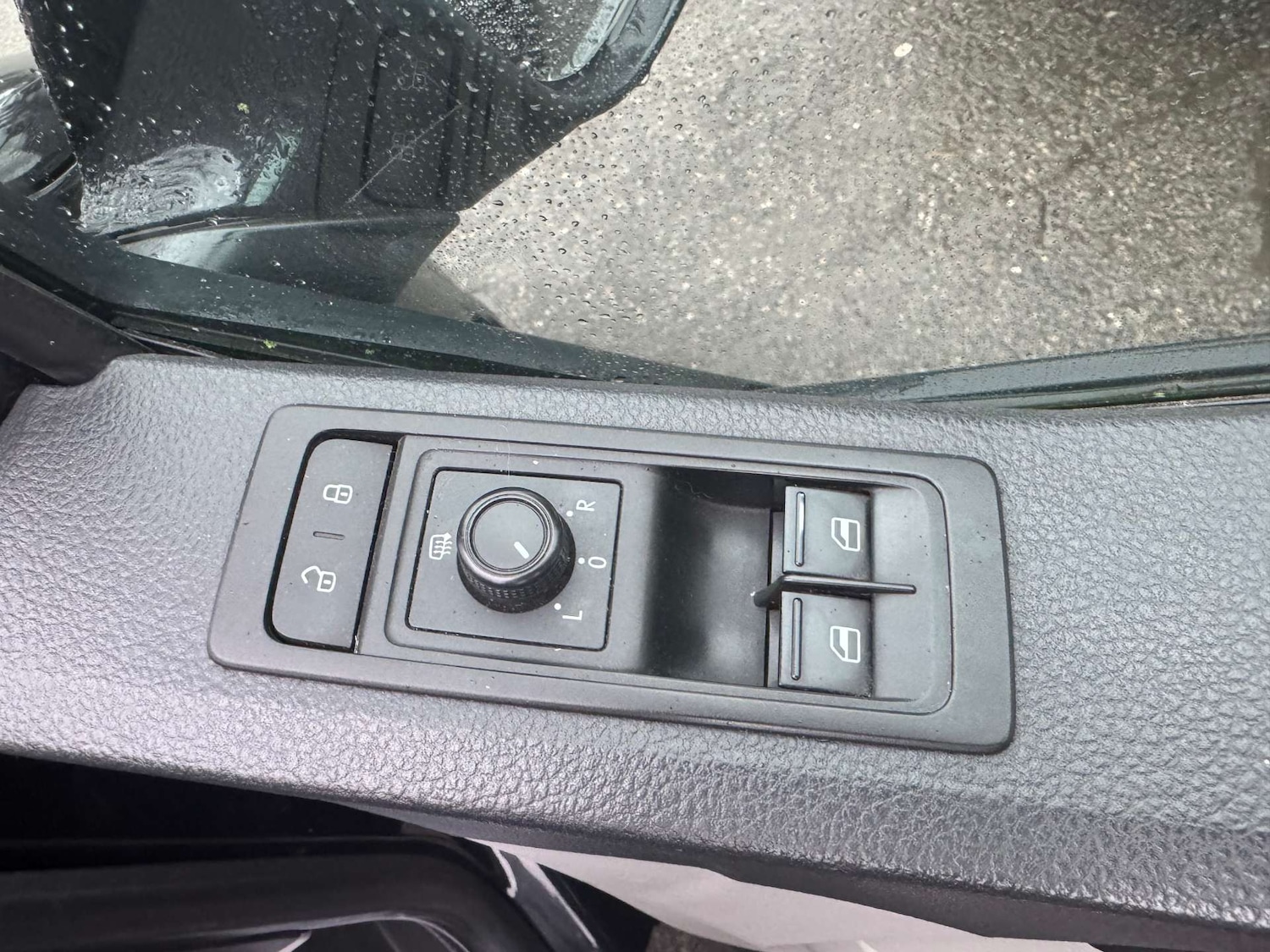 Used Volkswagen Transporter 2018 for sale - 76936759: Photo 10