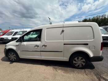 Used Volkswagen Caddy Maxi 2017 for sale - 74687253: Photo